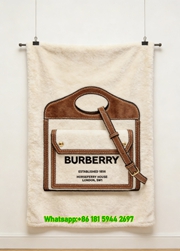 Burberry Horseferry House Mini Pocket Bag Print Flannel Sofa Throw Blanket B074
